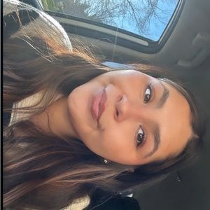 Meet your Posher, Justine